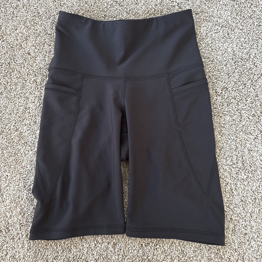 OLD NAVY Active High-Rise "Go-Dry" Black Powersoft Bike Shorts‎ Women's Size XS